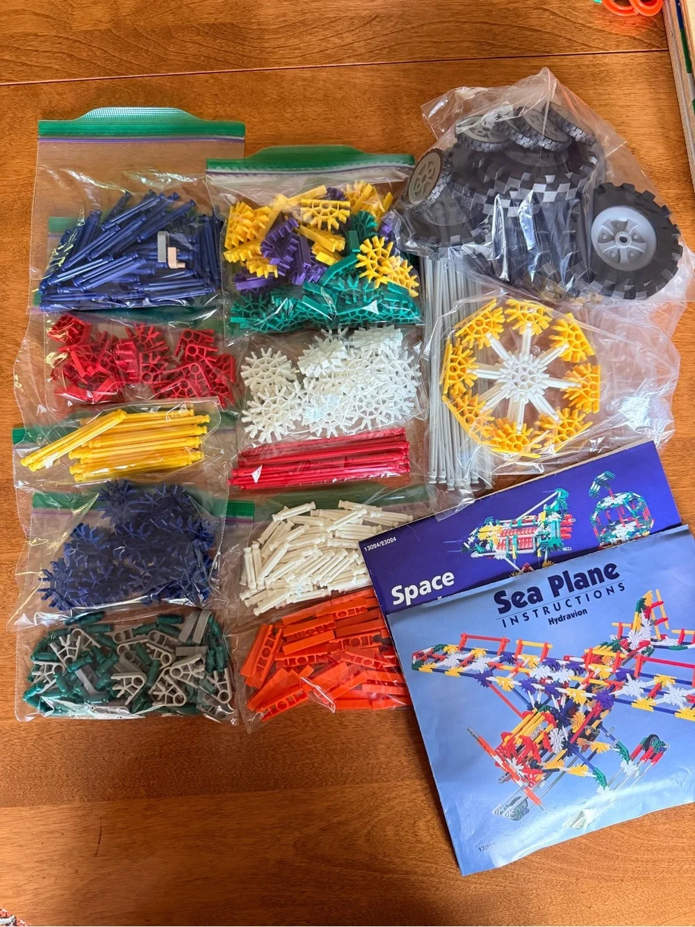 K’nex Bundle - Excellent Condition - Promotes STEM